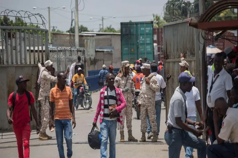 la-frontiere-entre-haiti-et-la-republique-dominicane-a-ouanaminthe-le-3-juillet-2018_6083666.jpg