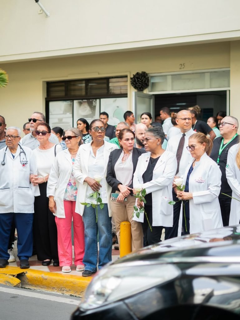 Un adios lleno de gratitud y respeto.Hoy compartimos algunos momentos del acto de despedida a la 4