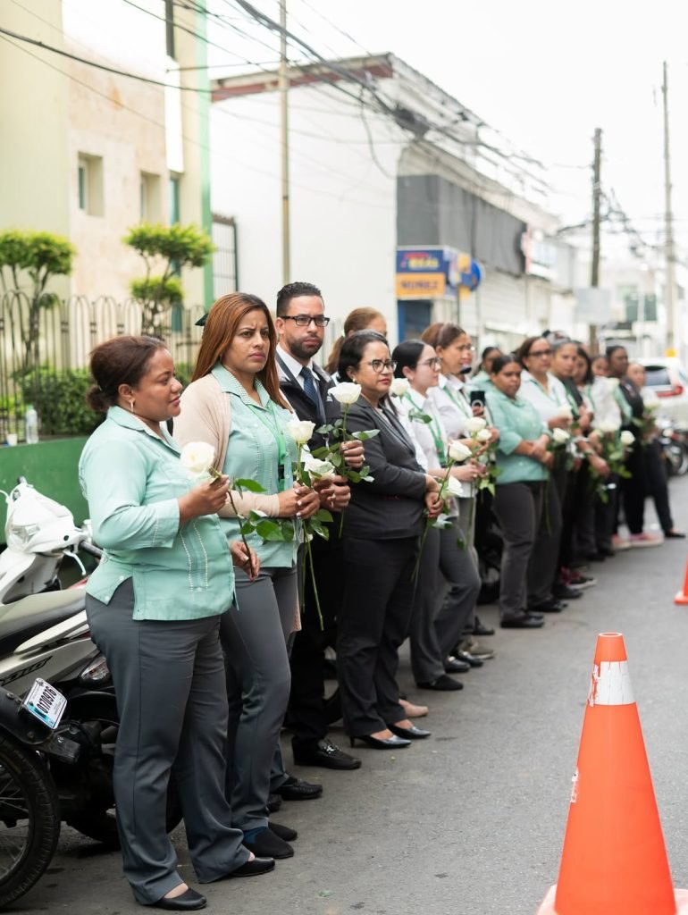 Un adios lleno de gratitud y respeto.Hoy compartimos algunos momentos del acto de despedida a la 6
