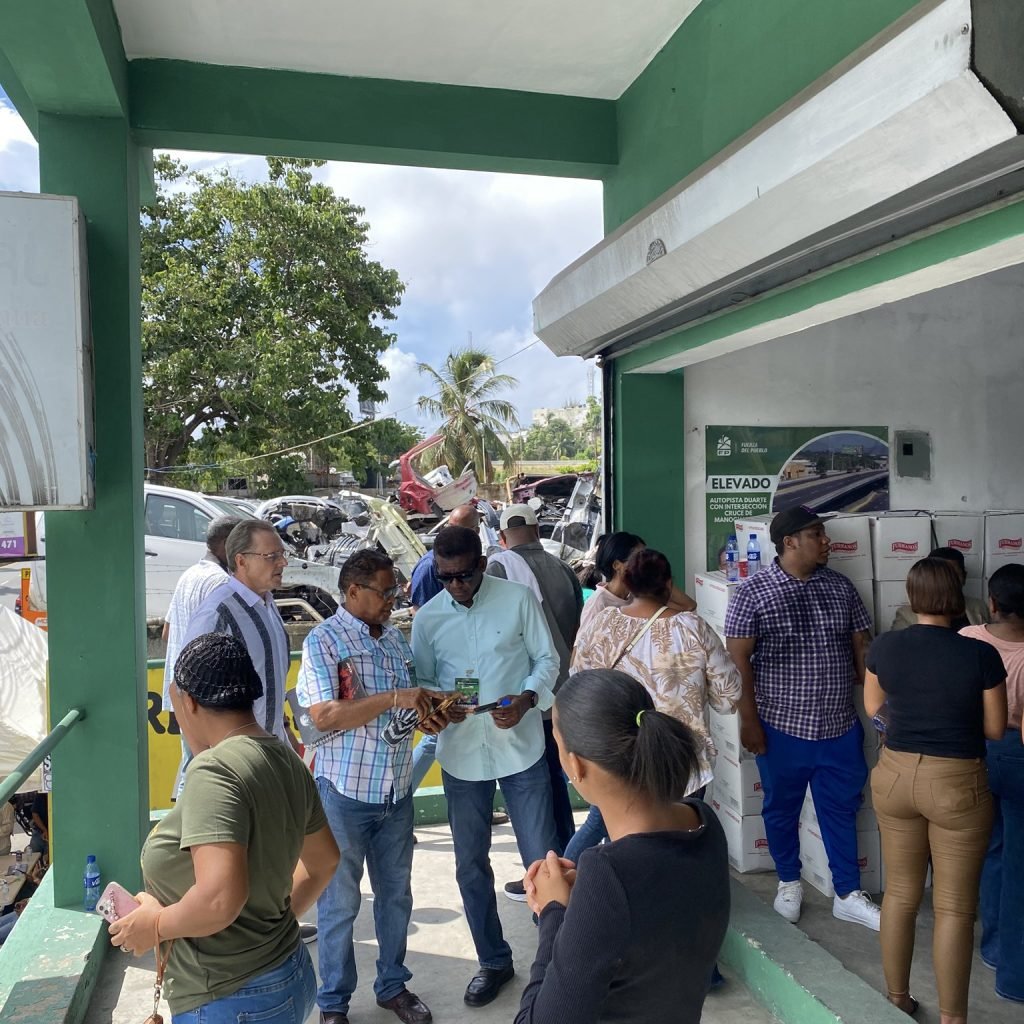 El senador Omar Fernández resaltó la legitimidad que han ganado las elecciones internas de la Fuerza del Pueblo, proyectando que para 2028 podrían alcanzar el poder nacional. También celebró la aprobación del nuevo Código Penal.
