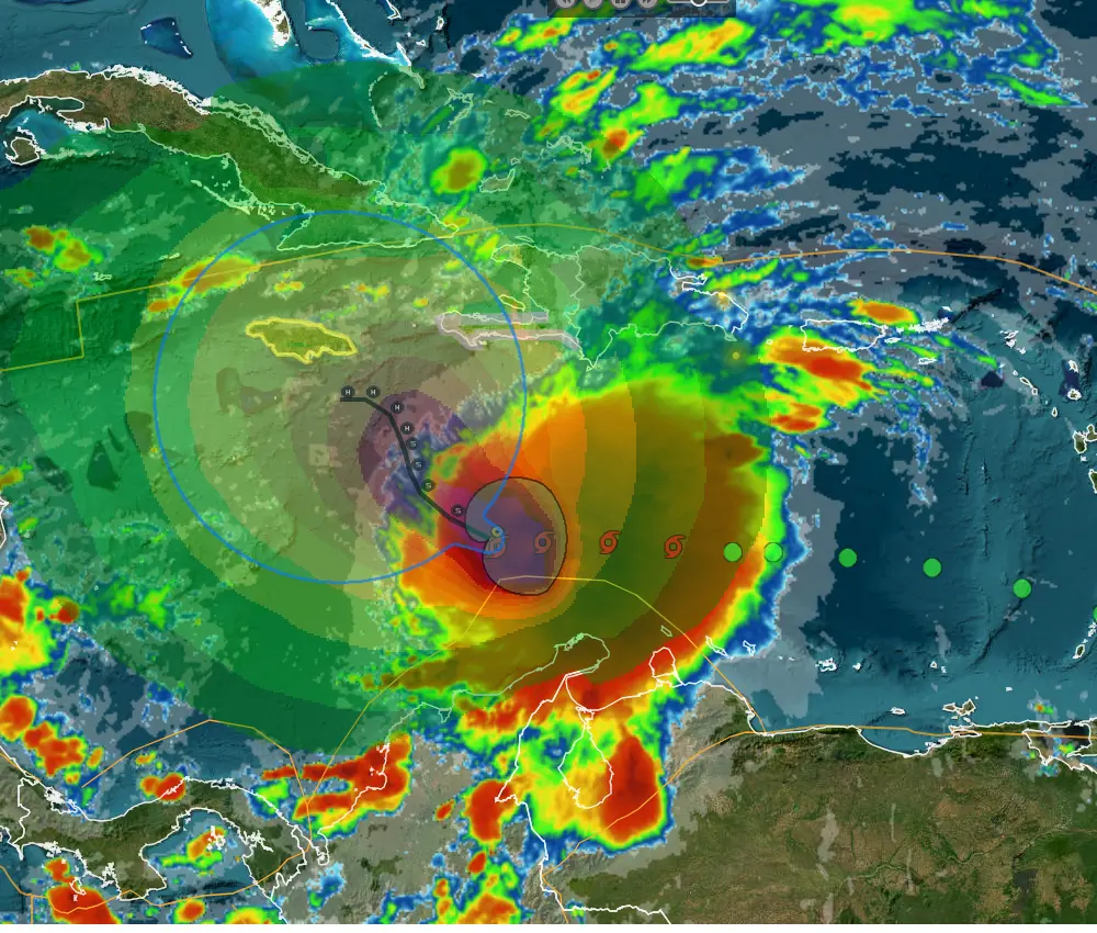 Melissa-podria-convertirse-en-huracan-el-jueves-en-su-ruta-hacia-Haiti-y-Jamaica.jpg