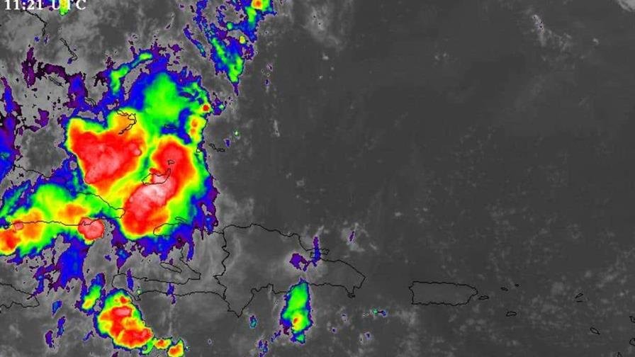 crop w799 h533 clima en rd aguaceros continuaran durante este lunes 1175f7d9 focus 0 0 896 504