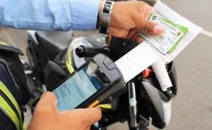 Ciudadano denuncia que le fabricaron 45 multas de tránsito en un error administrativo