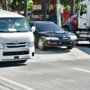 Conductores se quejan por nuevo reductor de velocidad instalado en el Malecón