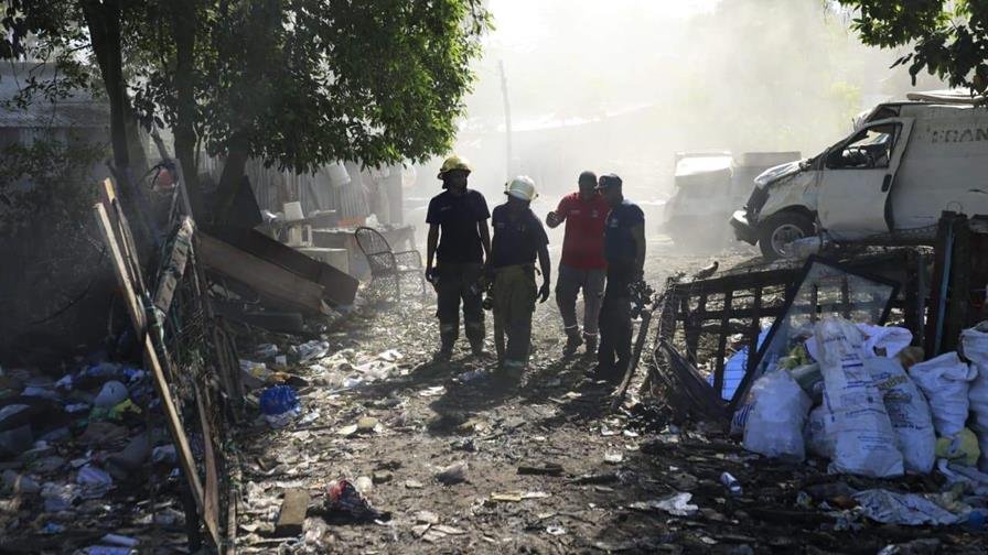 ninos provocan incendio en santo domingo este autoridades trabajan f19c1dc5 focus 0 0 896 504