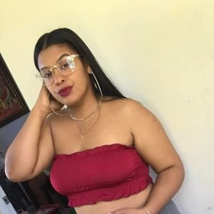 Mujer se debate entre la vida y la muerte tras ser atacada a puñaladas por su pareja en Valverde