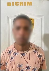 PN arresta a “Navarrete” por robo de mercancías en supermercado de Santiago