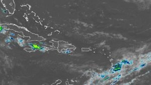 Vaguada seguirá provocando lluvias este lunes en varias provincias del país