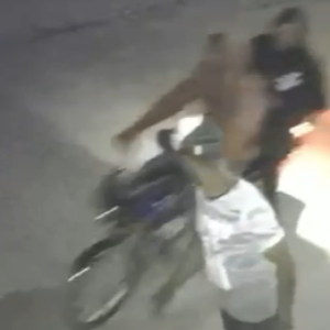 Hombre es golpeado y asaltado por desconocidos en Sabana Grande de Boyá