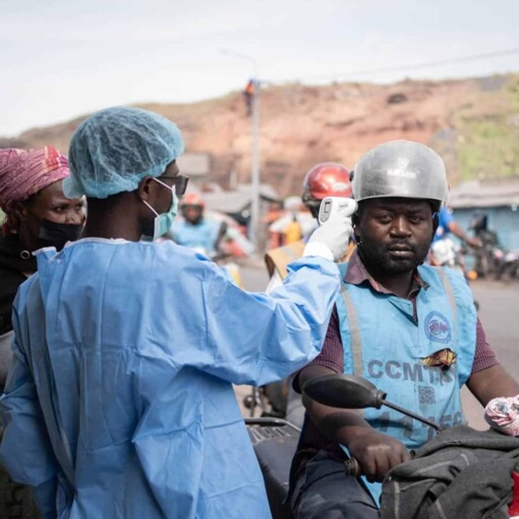 la tasa de letalidad de brote de ebola en rd congo por debajo del 25 dice la oms 0d3e469b focus min0.07 0.15 896 504