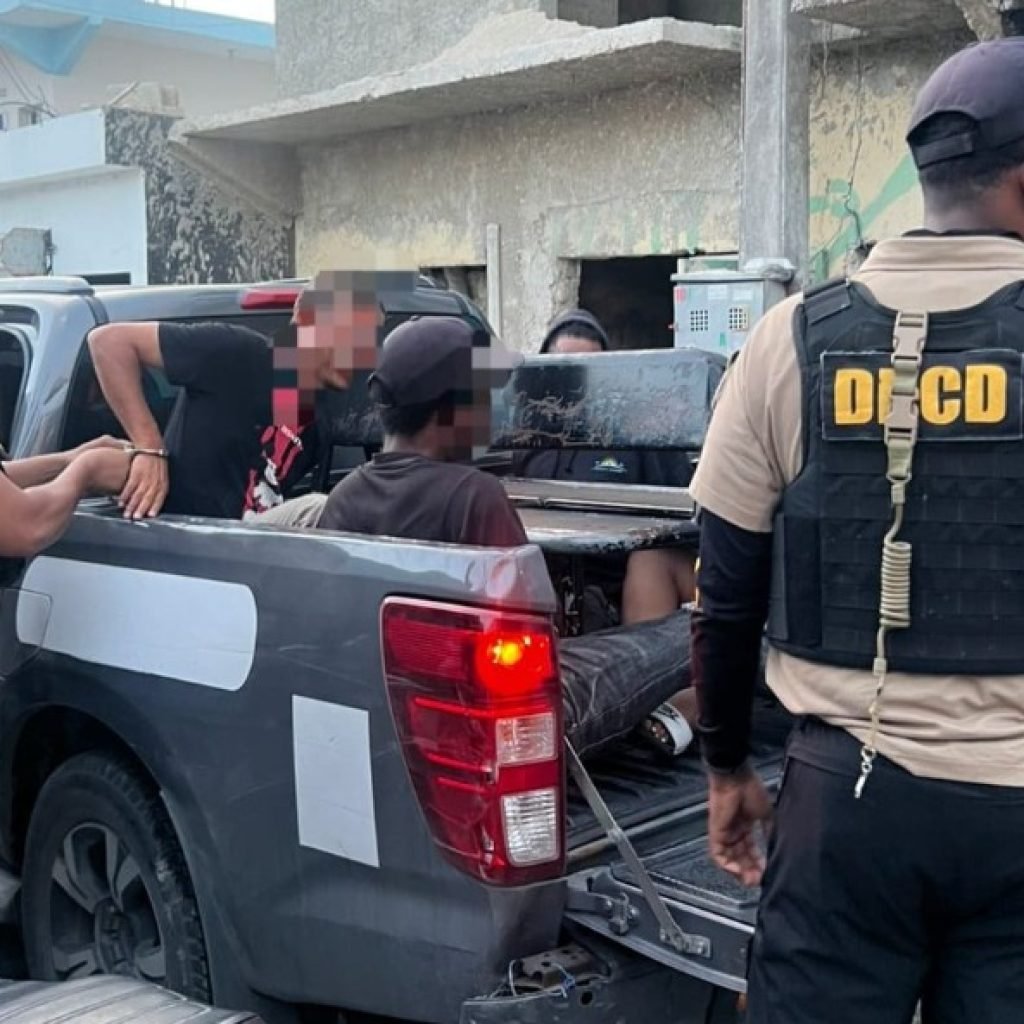 Detenidos en Veron Punta Cana