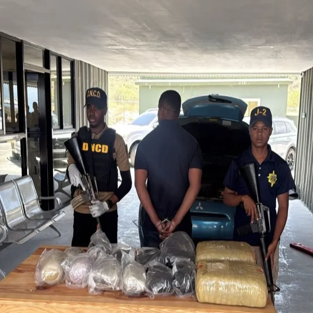 Marihuana en Barahona: Ocupan 37 libras en una caleta