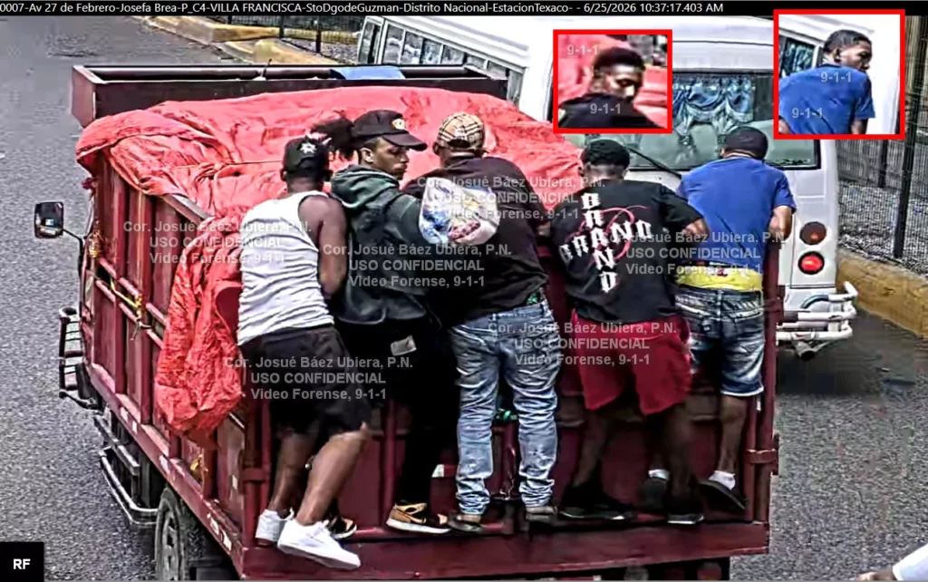 Cayó la banda detrás del asalto a un camión en la 27 de Febrero. La Policía Nacional arrestó a 7 hombres e incautó las motos usadas en el robo de alimentos.
