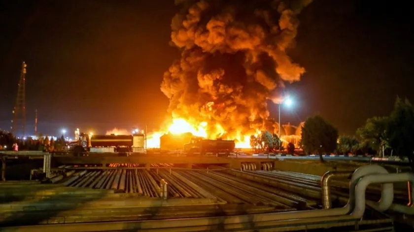 Iran amenaza infraestructura petroleo
