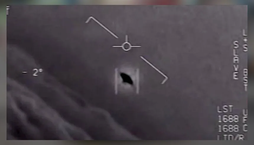 Estados Unidos desclasifica expedientes OVNIs PURSUE