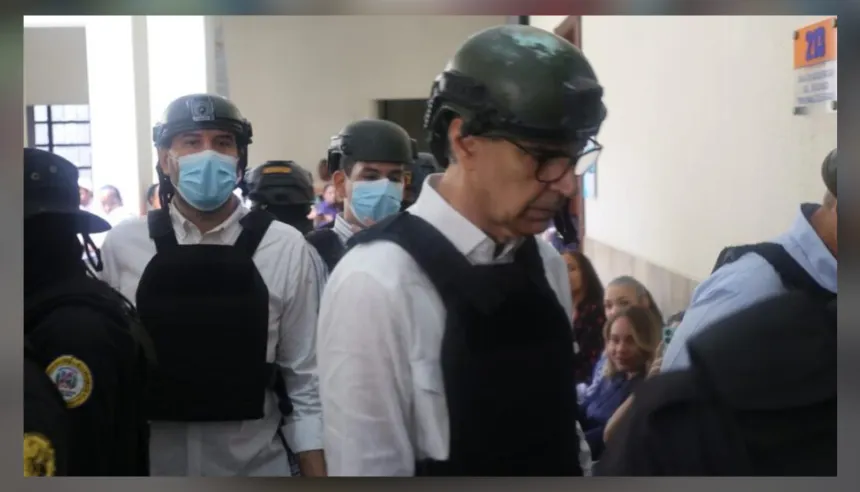 defensa Santiago Hazim prorroga caso SeNaSa MP