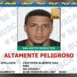 Agentes de la Policía Nacional en operativo de patrullaje e investigación en el sector Baracoa de Santiago