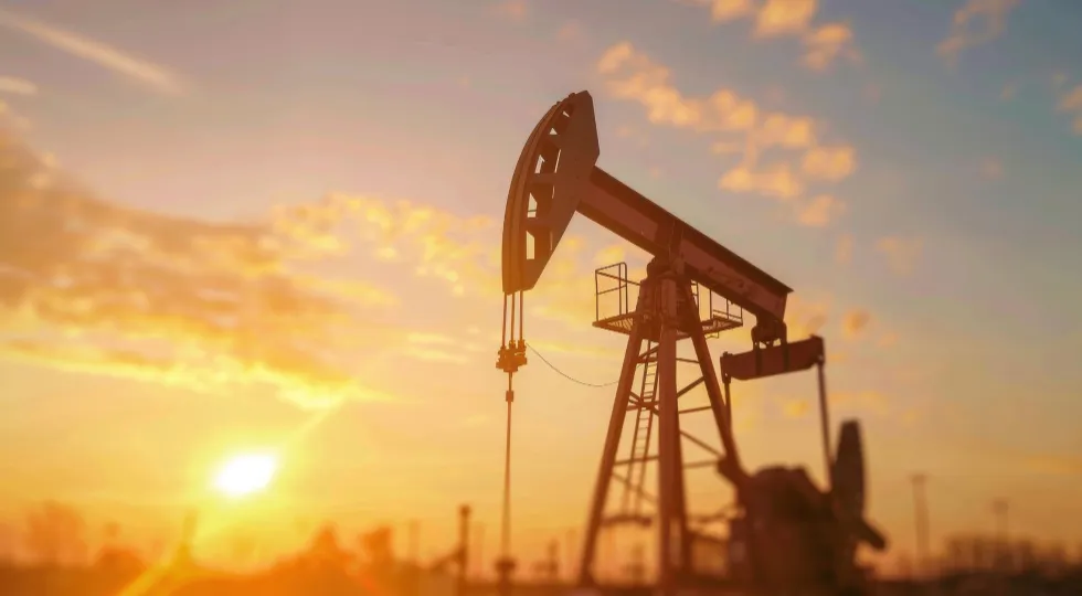 Petróleo a US$104 14 DE SEPT