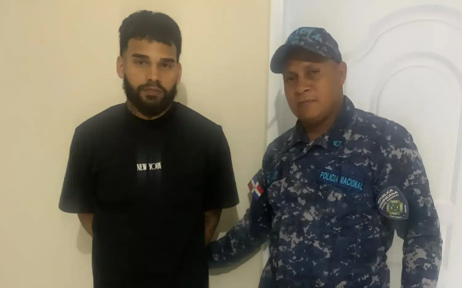 : Arrestan a hombre por delitos de alta tecnología