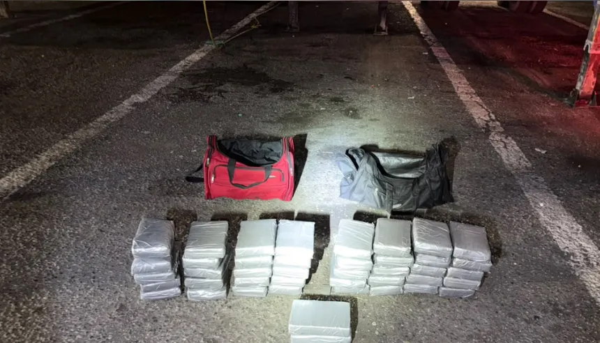 DNCD ocupa 42 paquetes de presunta cocaina en contenedor hacia Francia en Puerto Caucedo