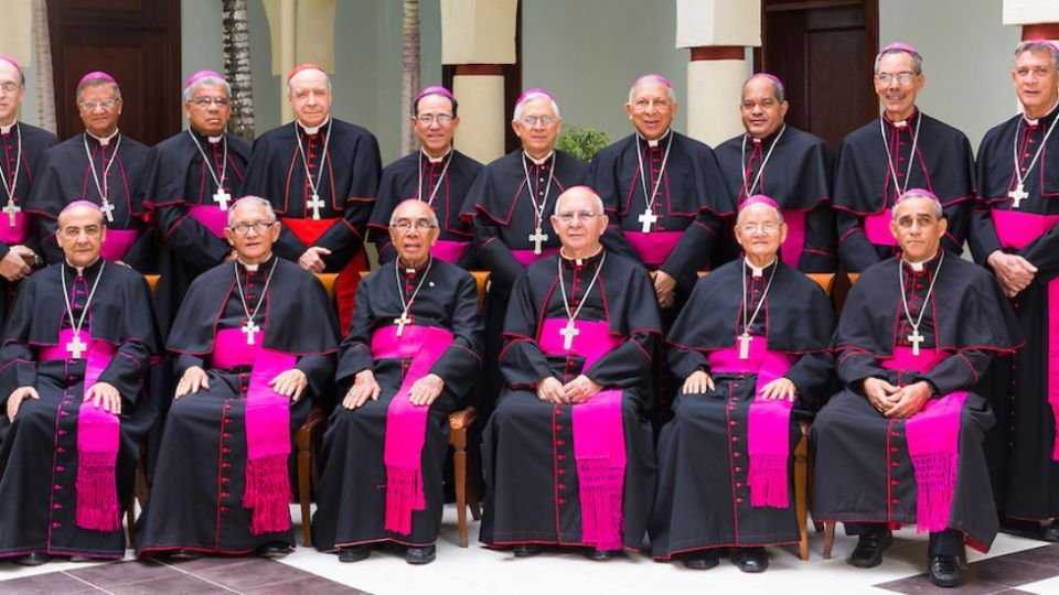 83872da3-obispos-de-la-republica-dominicana-c-celam-1.jpg