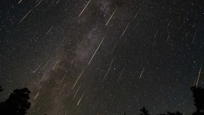 Annual-Perseid-Meteor-Shower-Peak-Night-1200x834.jpg.webp
