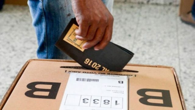 Elecciones-Dominicana-696x464-1.jpg