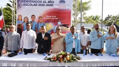 Inicia-el-ano-escolar-2025-2026-en-San-Francisco-de-Macoris.jpg