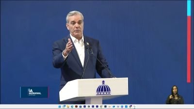 Luis-Abinader-en-la-semanal-habla-del-caso-Villa-Gonzalez.jpg
