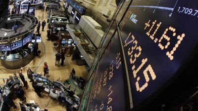 Wall-Street-scaled.jpg