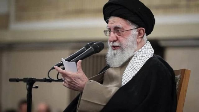 ayatola-ali-jamenei-b9dcbaa7-focus-0.19-0.25-896-504.jpg