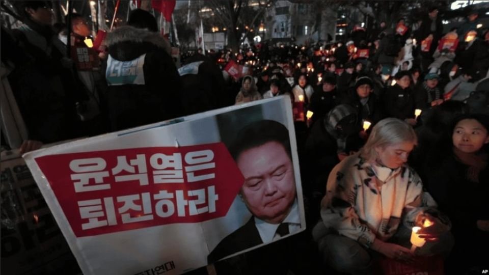 claves-sobre-la-breve-y-caotica-declaracion-de-ley-marcial-en-corea-del-sur-focus-0-0-896-504.jpg
