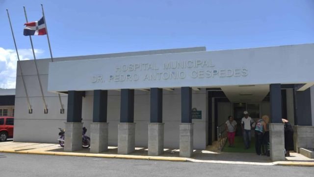 denuncian-hospital-de-constanza-no-cuenta-con-ambulancia-_1-focus-0-0-896-504.jpg
