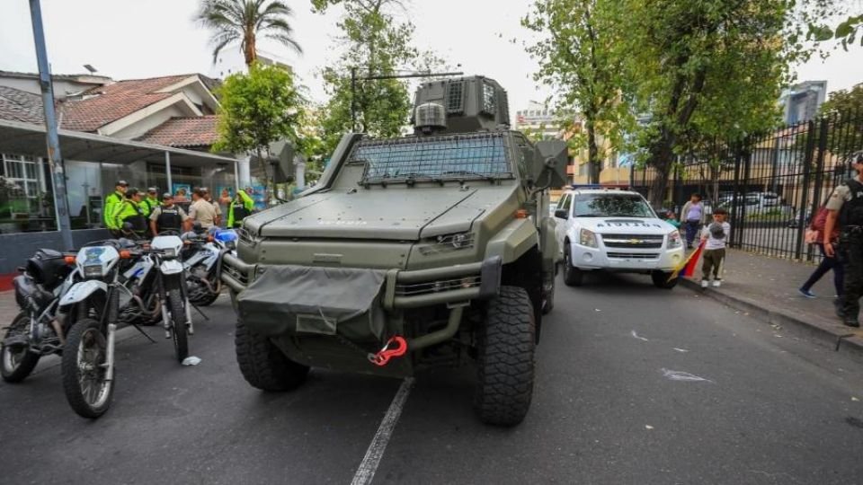 ecuador-celebra-elecciones-en-medio-de-violencia-focus-0-0-896-504.jpg