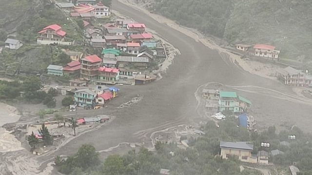 inundacion-repentina-uttarkashi-uttarakhand-2025.jpg