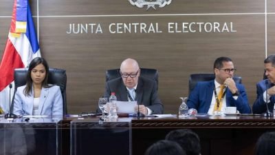 jce-rechaza-impugnacion-y-sigue-licitacicion-cedula-con-un-oferente-808f3587-focus-min0.09-min0.29-896-504.jpg