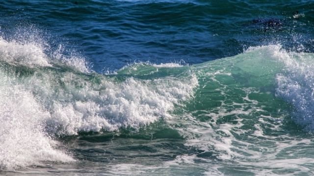 oleaje-olas.jpg