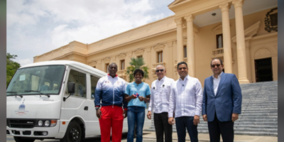 Marileidy Paulino autobus fundacion