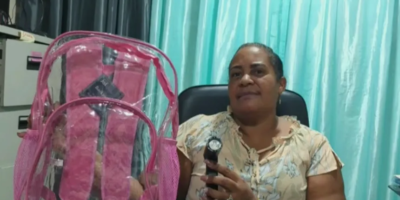 liceo Barahona mochilas transparentes armas