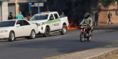 protestas desborde aguas cloacales Hermanas Mirabal