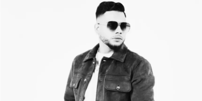 El acordeonista y cantante de música típica Darlyn Fernández, integrante de la agrupación Nexo.